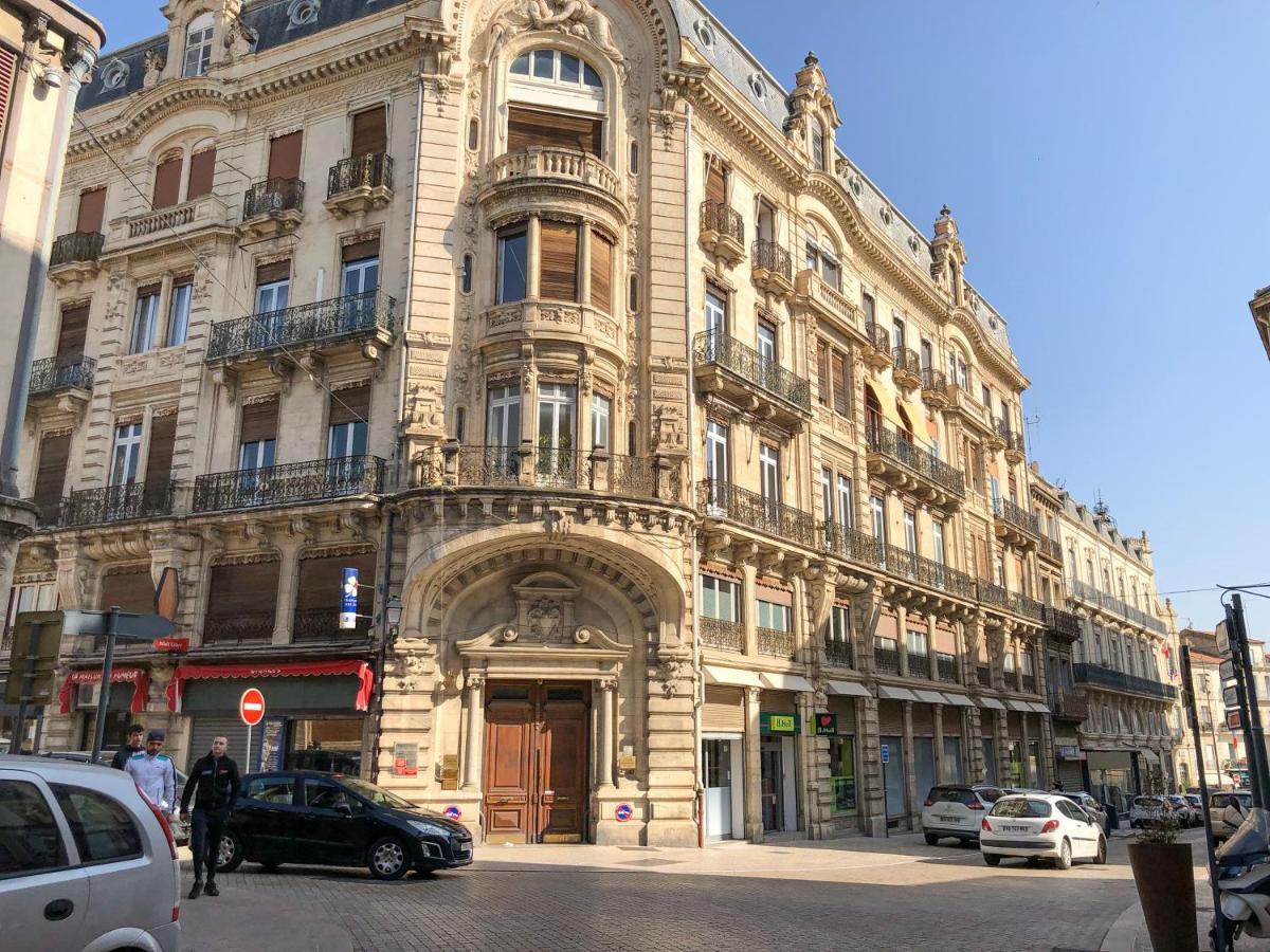 Place De La Mairie, Art Apparts Béziers Exteriör bild
